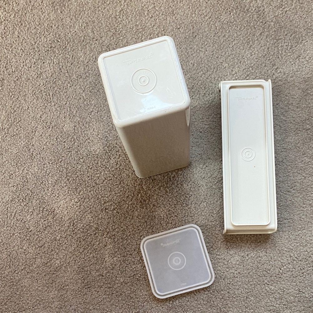 Tupperware Vintage Storage Container Set - Picture 2 of 3
